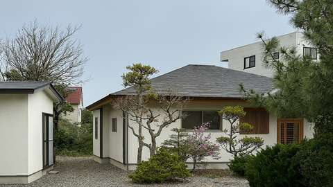Declutter exterior 2
