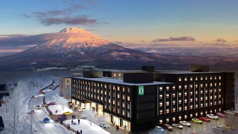 H101 Niseko Hotel Facade Mountain View Night