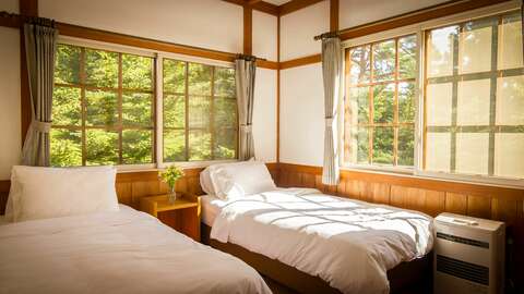 Hakuba Real Estate Kamishiro Mountain Lodge 9