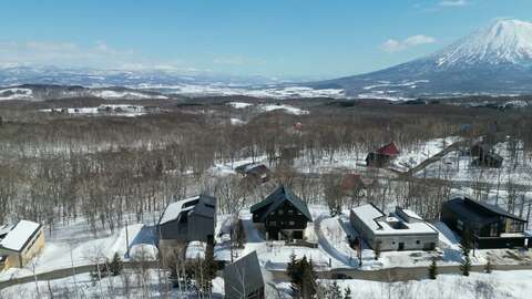 Hanazono North Hills Commercial 4