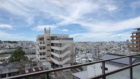3 BR Apartment with Large Balcony in Central Naha9