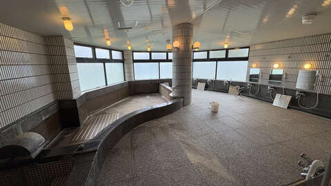 4 Mon Aisle Onsen Bath