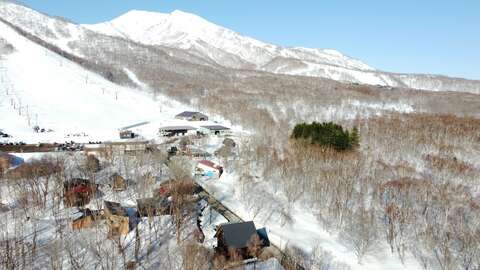 Moiwa Chalet02 Location Wide View