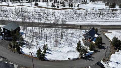 Niseko Realty Hanazono NH Double Lot 3