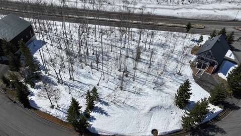 Niseko Realty Hanazono NH Double Lot 4