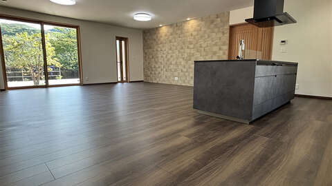 Luxury Single Story 4 BR Retreat with Mountain Views in Hakone12