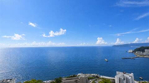 Luxury Corner Residence with Panoramic Sagami Bay Views1