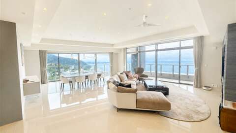 Luxury Corner Residence with Panoramic Sagami Bay Views15