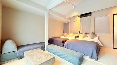 Yokohama Hideaway2