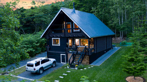 The Higashiyama Log House1