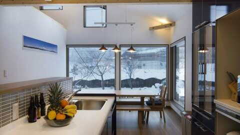East Mountain Chalets Niseko Realty 18 1024x693