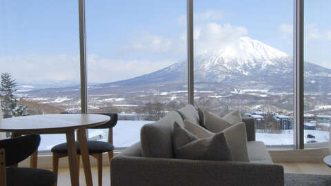 Skye Niseko 658 Yotei view 2022 02 16 095705