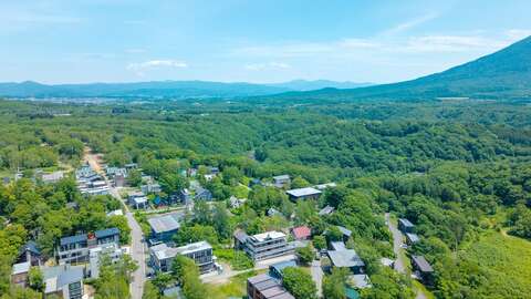 8 Lower Hirafu Double Lot