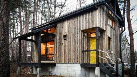 Koya Meitetsu Exterior