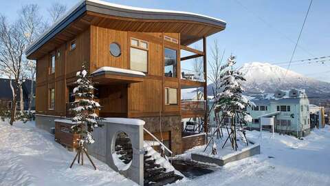 Seshu Chalet2 jpg
