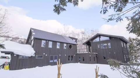 Mespi lodge exteriormain jpg