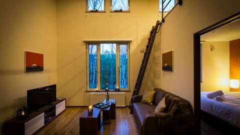 A301 302 Sitting Room and loft
