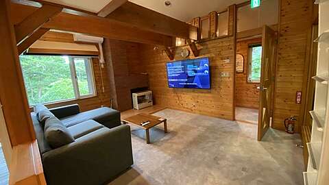 Annupuri Retro Lodge Loft 1