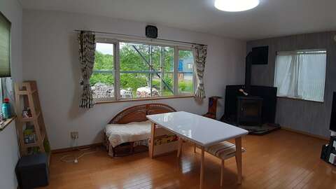 Arishima Blue house owner 6