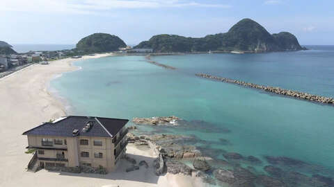 Beach Ryokan3