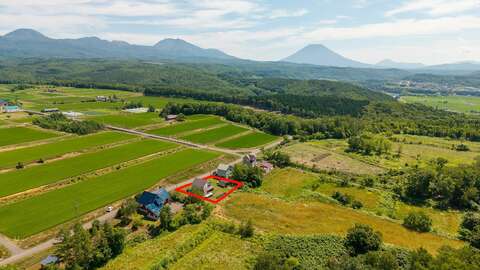 Beautiful 3 BR Hideaway Home 22 Line