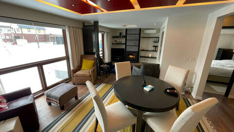 Beautiful Downtown Residence 4