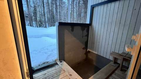 Brand New 3 BR Onsen House ８