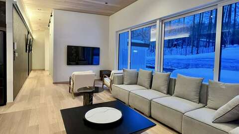 Brand New 3 BR Onsen House