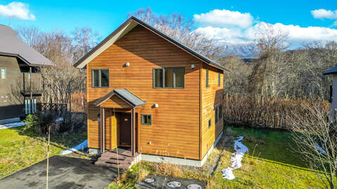 CR191 Daisetsuzan exterior01 241121 1920x1080 HQ