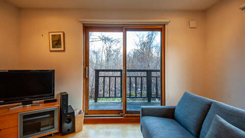 CR191 Daisetsuzan living room01 d 241121 1920x1080 HQ