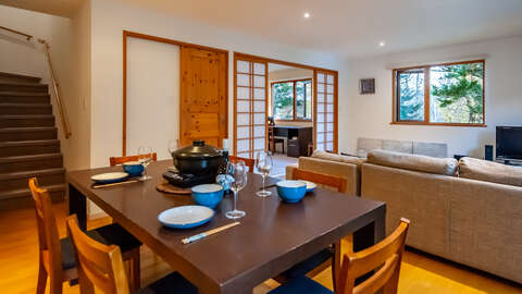CR214 re shoot living room04 2411 1920x1080 HQ