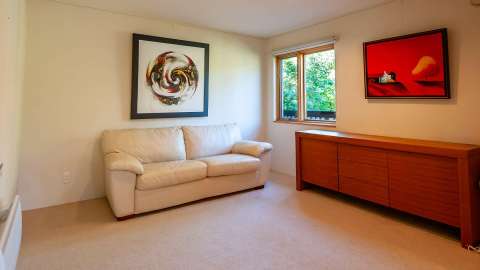 CR215 Tazawa Living Room02 a 1920x1080