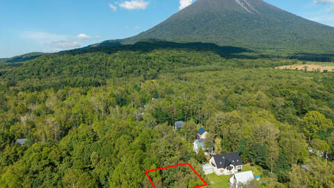 Central Kondo 748 Sqm Land 9 Line