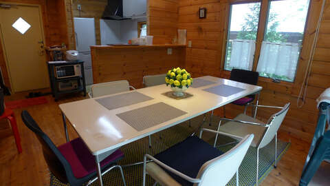 Charming Log Cabin14