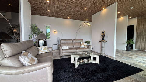 Contemporary 3 BR Designer Home16