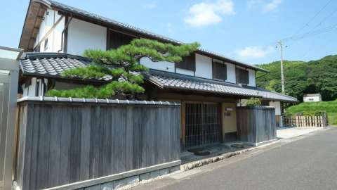 Exceptional Awaji Residence1