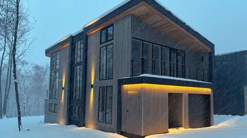 Grand Tsuru Niseko Realty 4