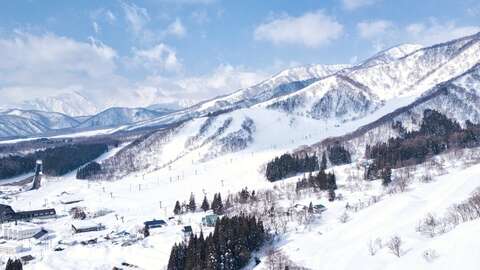 Hakuba Norikura Ski in Sk out Land 1