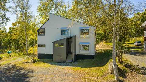 Hooting Owl Lodge 01