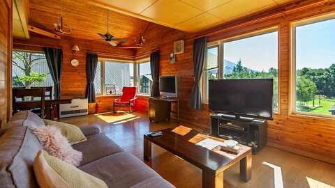 Kabayama Elevated House 06