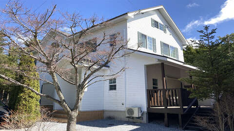 Karuizawa Higashi House1