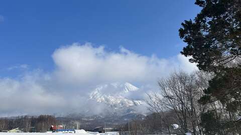 Kondo Hill Snow1