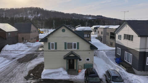 Kutchan Kita 7 Home Aerial 250311 1