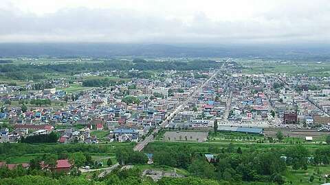 Kutchan town from Asahigaoka 800x600
