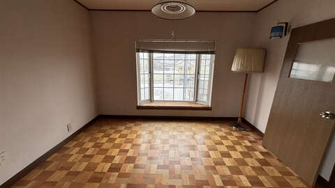 Kutchan Central House5