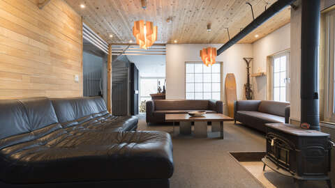 Lounge 1 mtime20201127122900focalnone