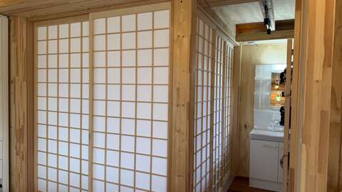 Makkari Cabins Interior8