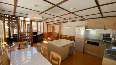 Midori House Rusutsu 1 2024 04 09 055006 yrof