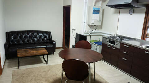 Minami 4 Jo Apartment 5