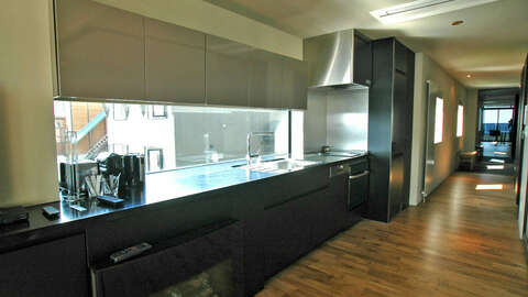 Muse Niseko 202 kitchen 1024x681